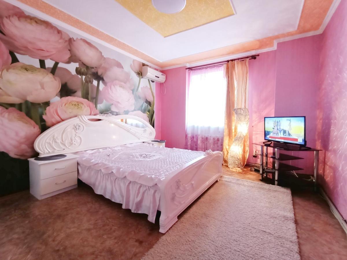 Appartement Шевченко 1 à Kropyvnytsky Extérieur photo